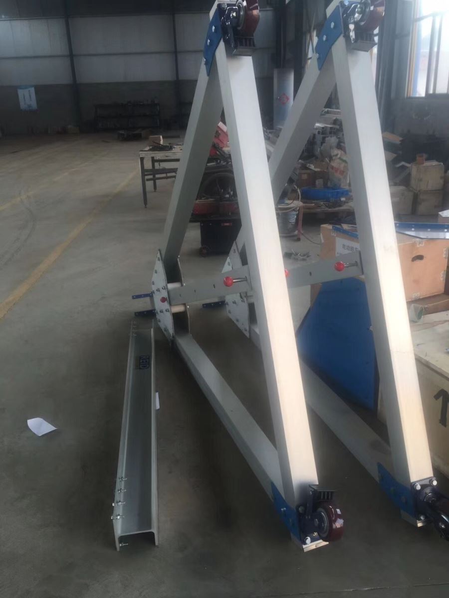 2噸鋁合金龍門(mén)吊