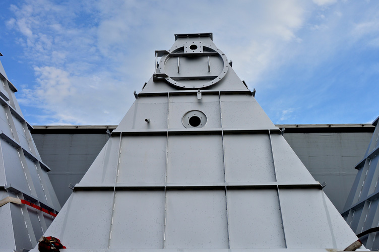 上海報關(guān)的swot